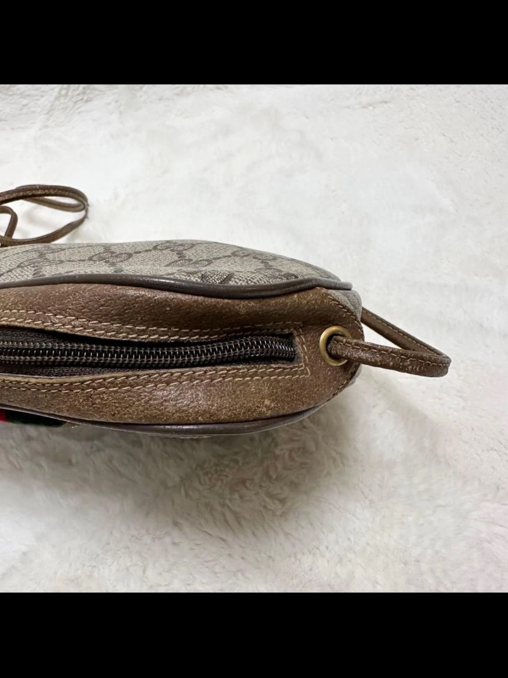 Gucci Beige GG Canvas Crossbody Bag with Brown Leather Trim - Picture 9 of 16